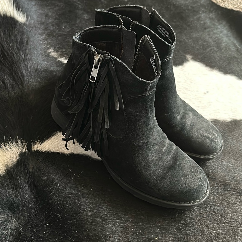 Born boots